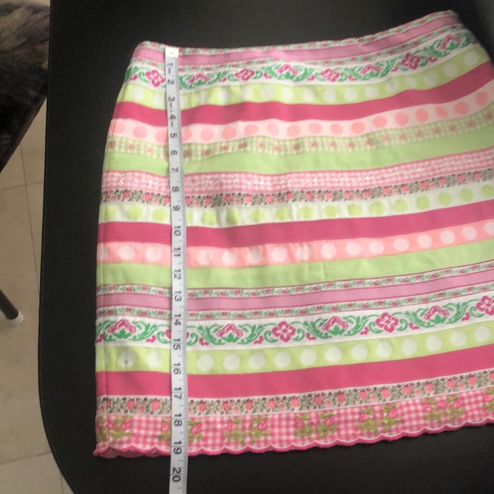 Lilly Pulitzer - Picture 2 of 6